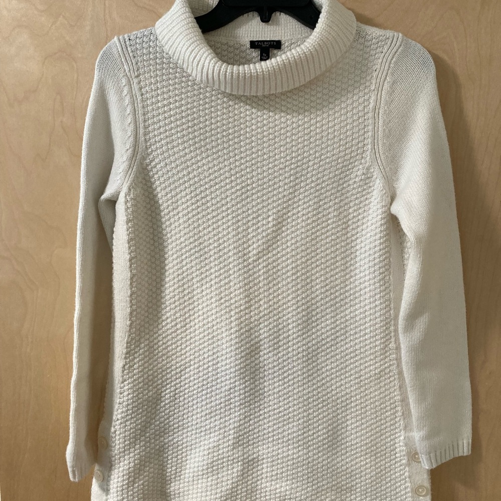 Talbots NWOT Ivory Textured Oversized Turtleneck Sweater